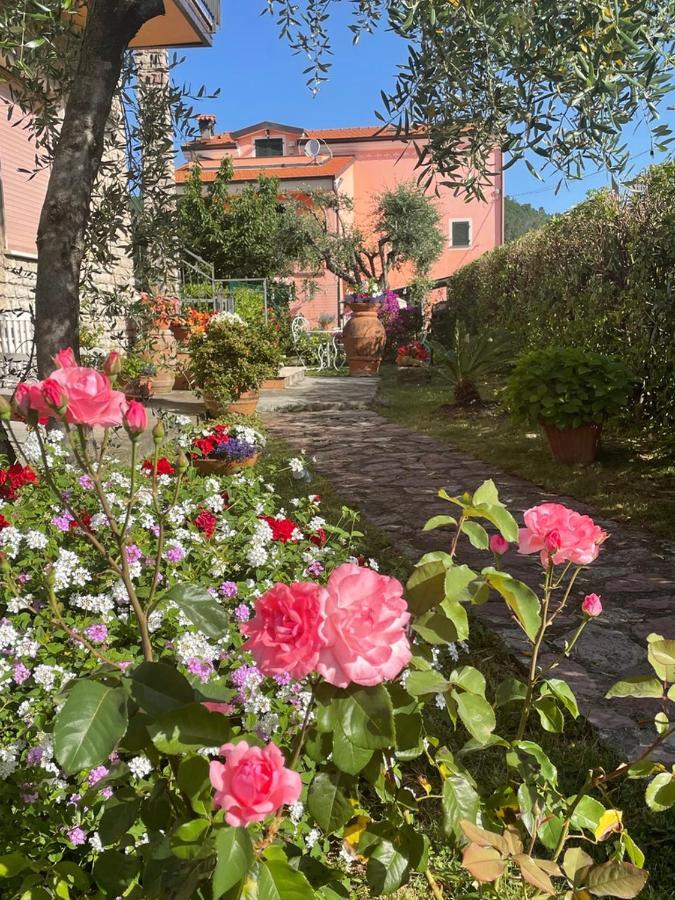 Annali Casa Vacanze - Shabby Style Nella Natura La Spezia Exterior foto