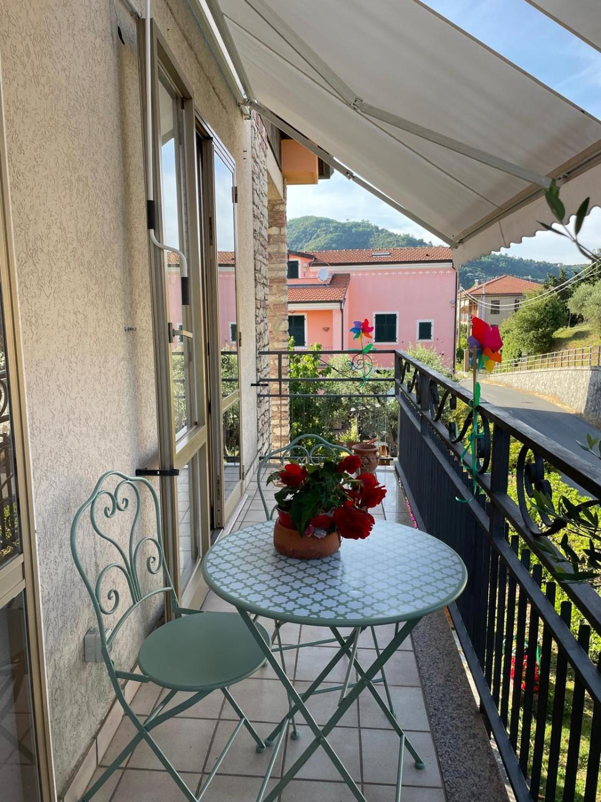 Annali Casa Vacanze - Shabby Style Nella Natura La Spezia Exterior foto